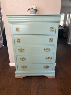 Sage Green 6 Drawer Dresser