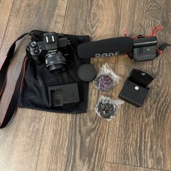 Canon M50 Digital Camera Bundle 