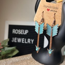 Vintage Arrow Earrings 
