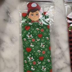 Elf T-shits And Sleeping Bag & Mini Toys 