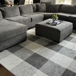 Sectional Couch 