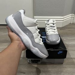Jordan 11 Low Cement Grey