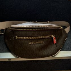 michael kors signature belt bag