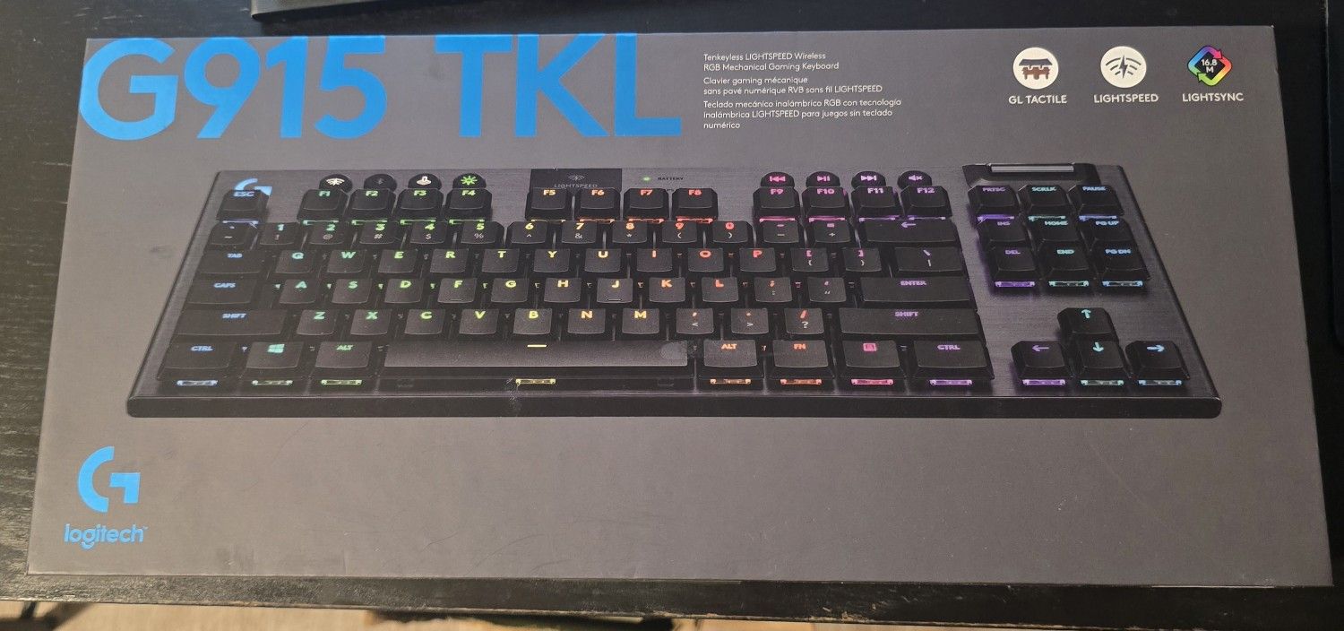 Logitech G915 TKL keyboard 