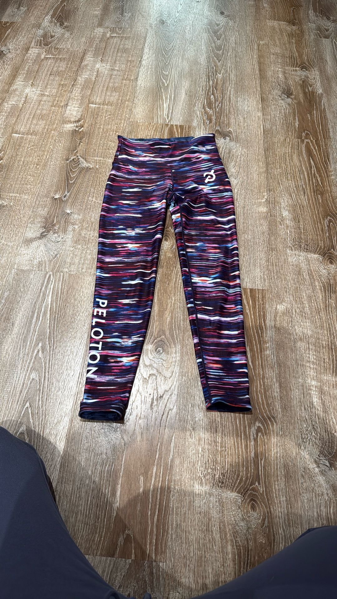 Female. Small Leggings:Peloton 