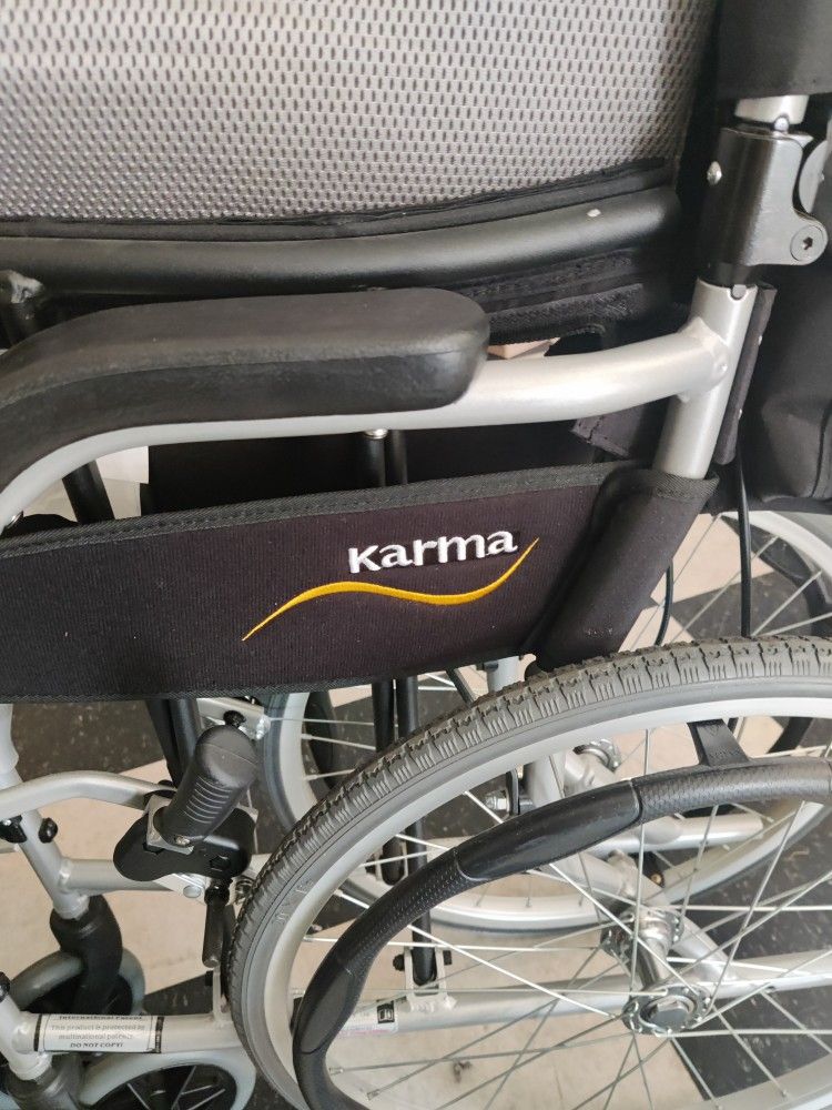 Karma Ergo Flight Wheelchair