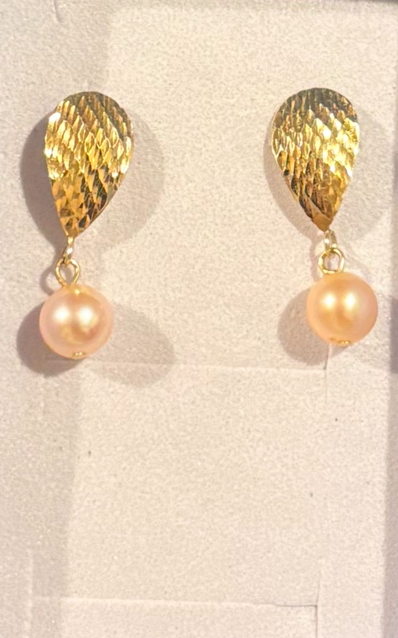 RGE 14k Gold And Natural Pearls Earrings