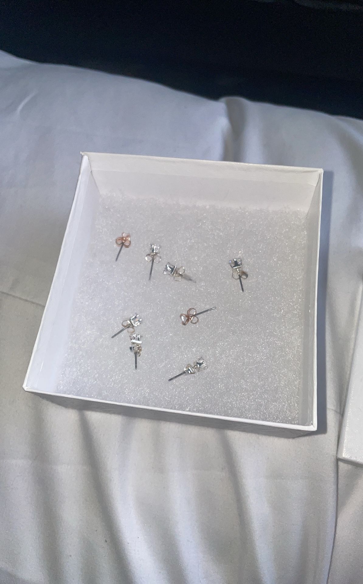 Earings Color Silver 3parts 10$