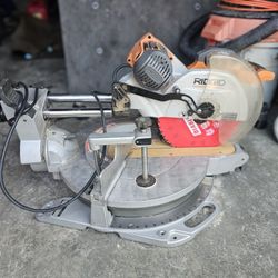 Ridgid Sliding Miter Saw (SOLD STAND, SAW ONLY)