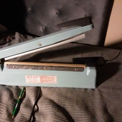 Impulse Sealer 