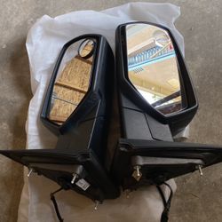 Chevy Silverado Side View Mirrors 