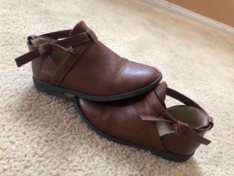 Girl boots