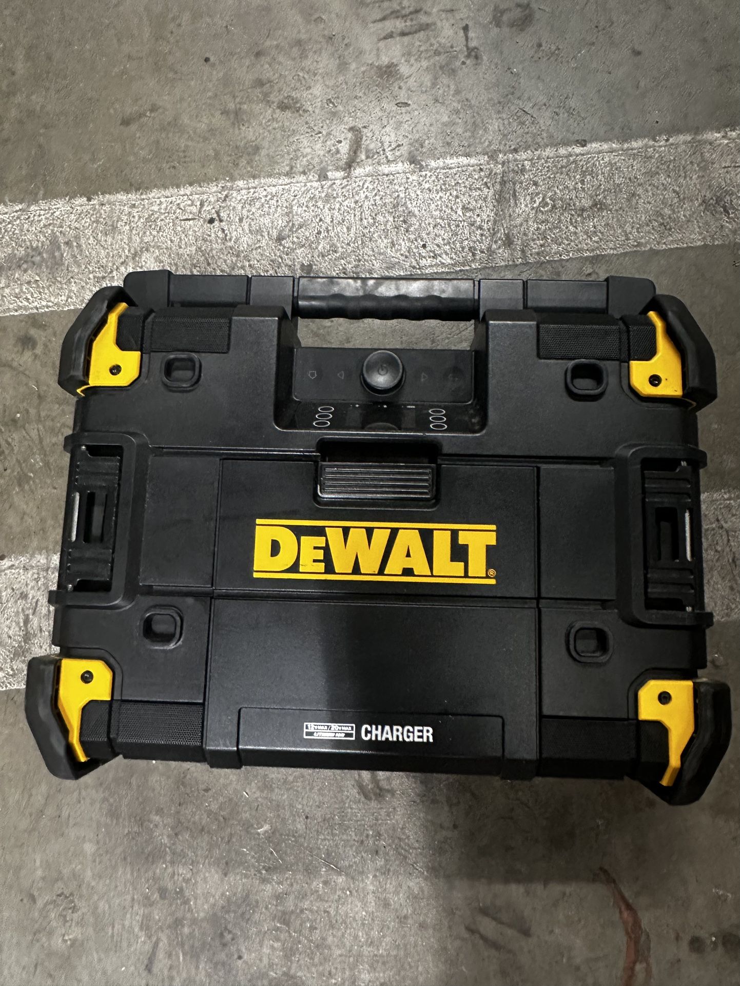 DEWALT TSTAK® Portable Bluetooth® Radio + Charger
