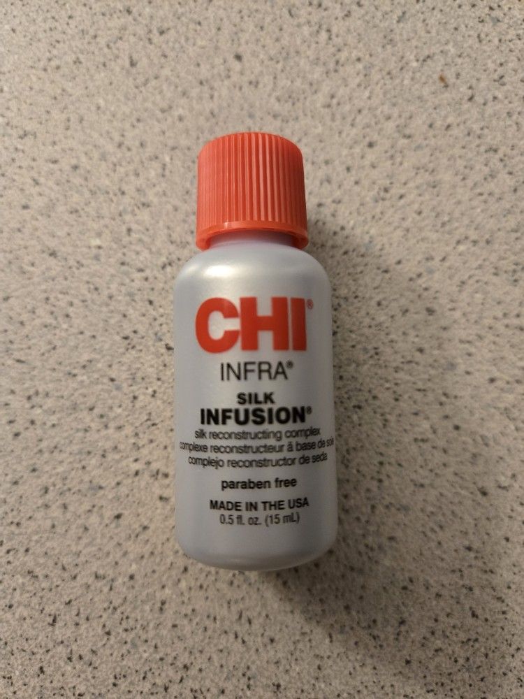 New travel size Chi Infra silk fusion hair straightener .5 ounce oz