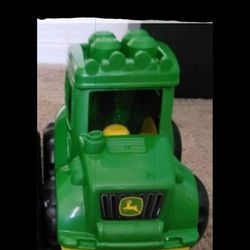  John Deere Mega Block Tractor 7$