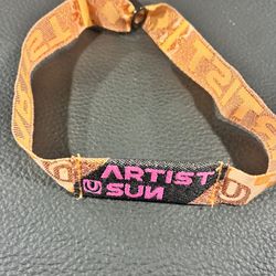ULTRA Sunday ARTIST 