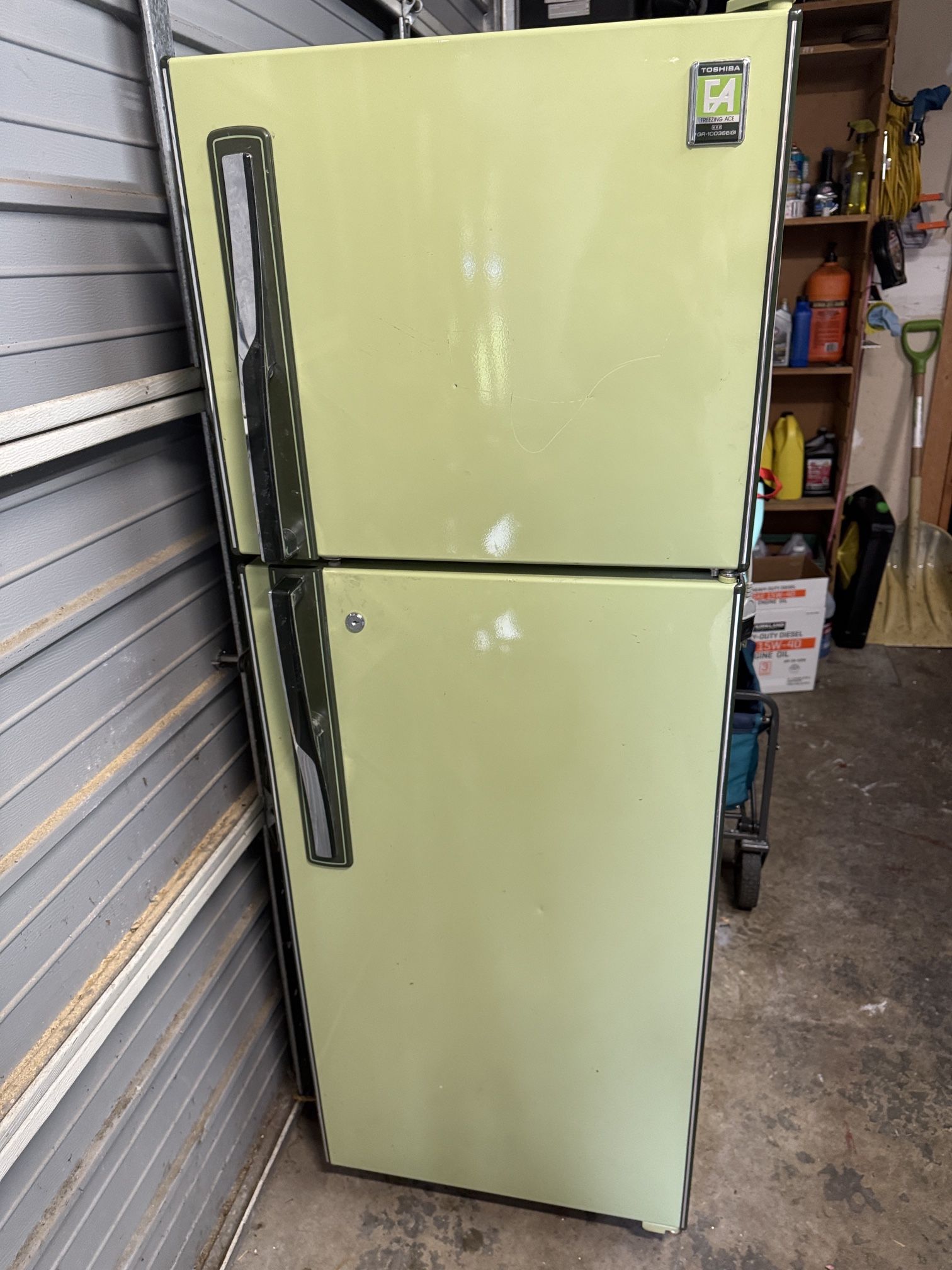 Fridge / Refrigerator Toshiba