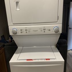 Frigidaire Washer And Dryer