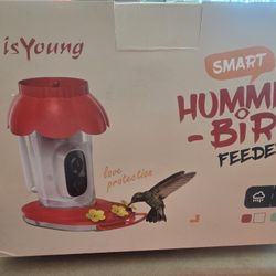 Smart Hummingbird Feeder