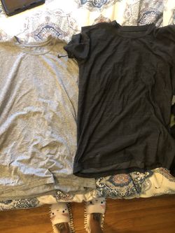 Nike dry fits. Boys Medium