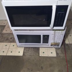 Vissani

1.7 cu. ft. 1000-Watt Over the Range Microwave in White

