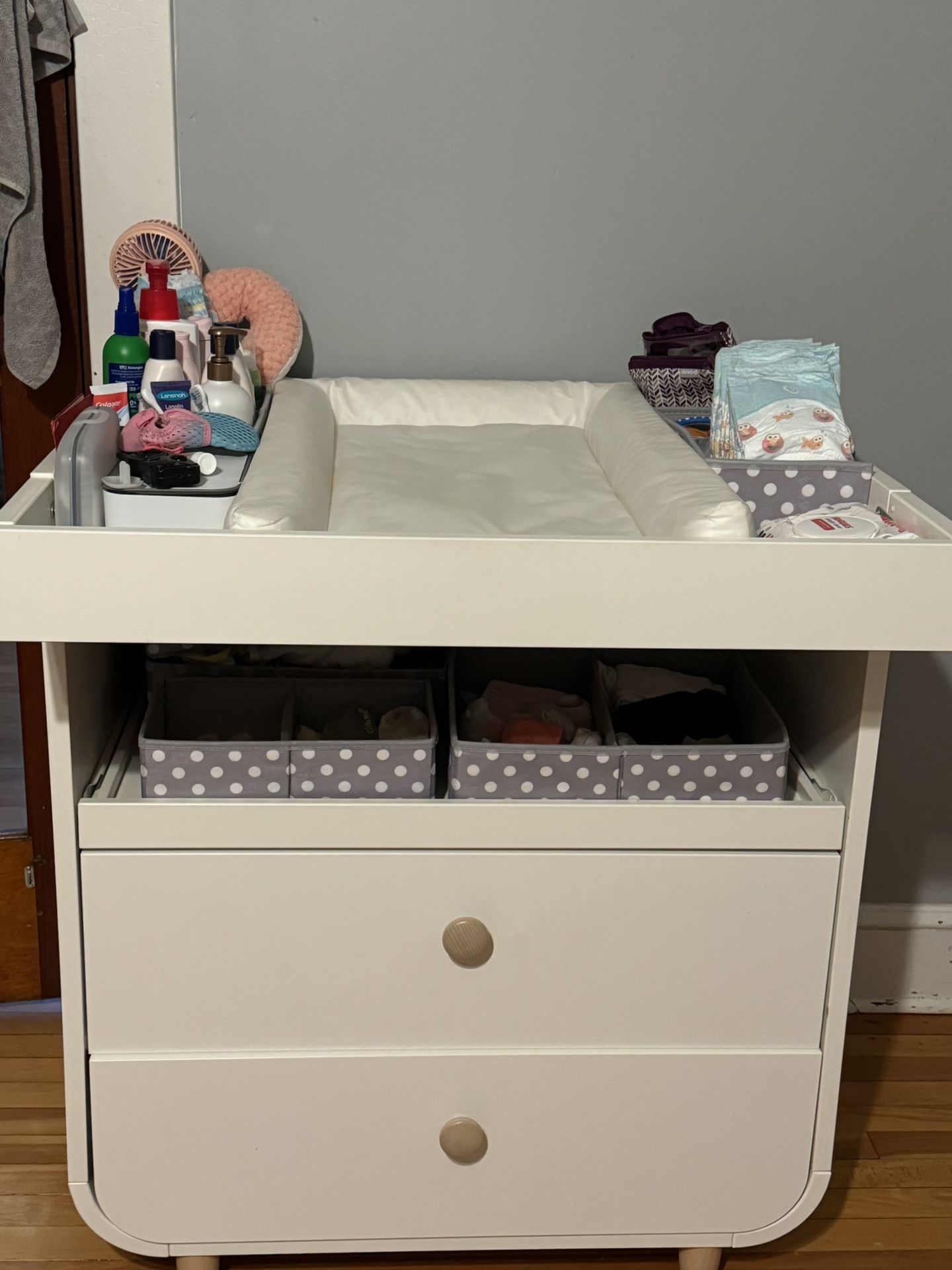IKEA MYLLRA CHANGING TABLE