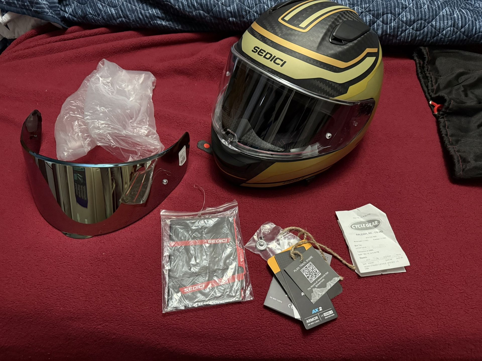 New Sedici Strata 3 Rivale Motorcycle Helmet - L