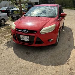 2012 Ford Focus (NEED GONE MOVING)