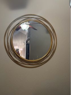 Round Gold Wall Mirror