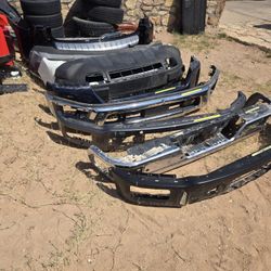 Selling Car Parts Hoods,headlights, Bumpers,trunks,Tailgate,taillights 