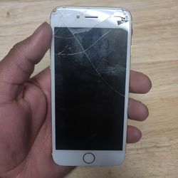 iPhone 6 cracked screen