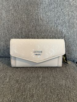 guess wallet