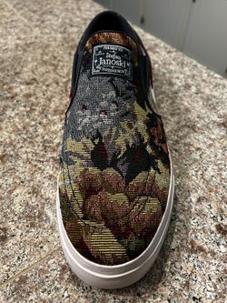 Nike SB Zoom Stefan Janoski Slip On Floral for Sale in Temecula CA OfferUp