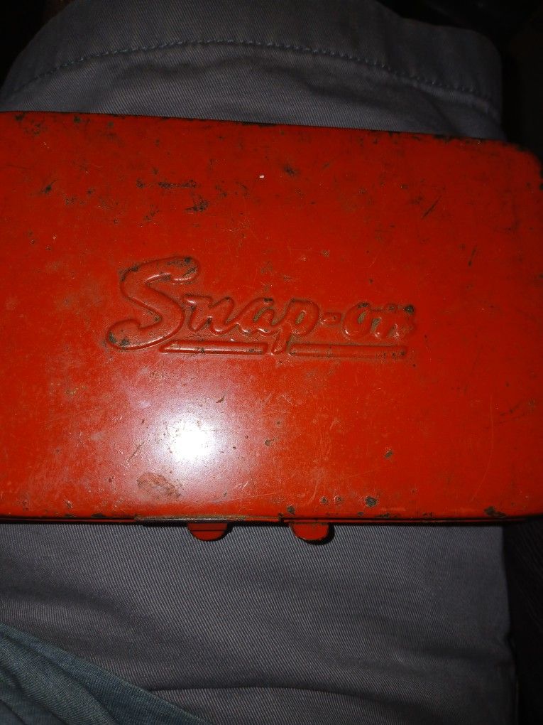 Snap On, Sockets, And Case