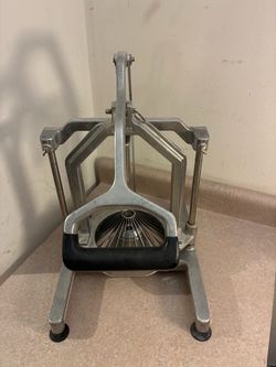 Nemco 55700  Flowering/Blooming Onion Cutter