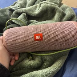 JBL 5 Pink Speaker 