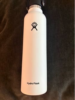 Slightly Used 24 OZ Hydro Flask Water Bottle