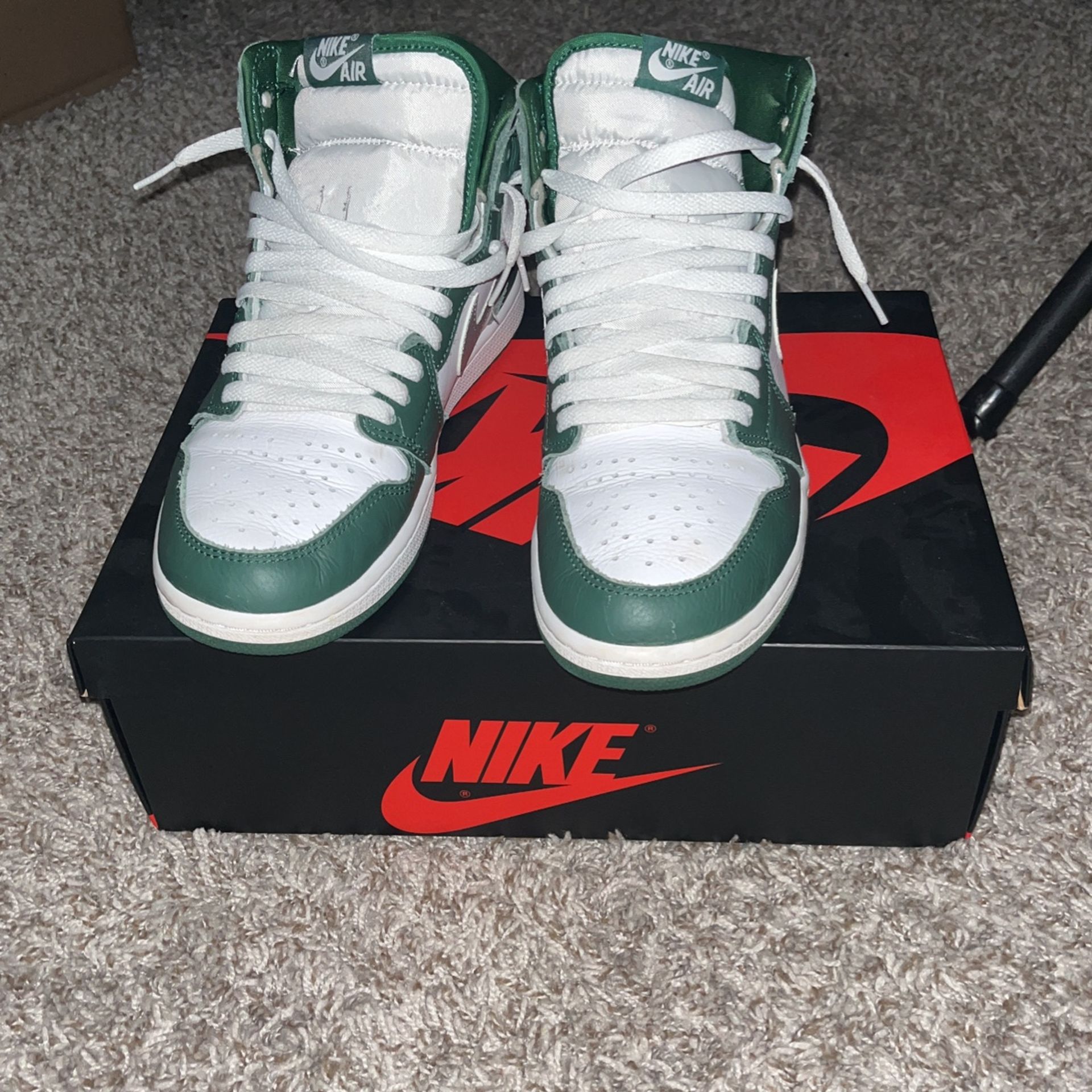 Air Jordan  White/green