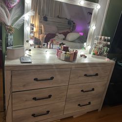 Dresser With Mirror - Pick Up Only 