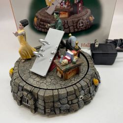 VINTAGE DEPARTMENT 56 VILLAGE ACCESSORIES "RUNAWAY MONSTER & BRIDE"