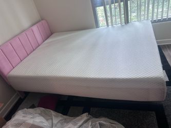 Queen mattress
