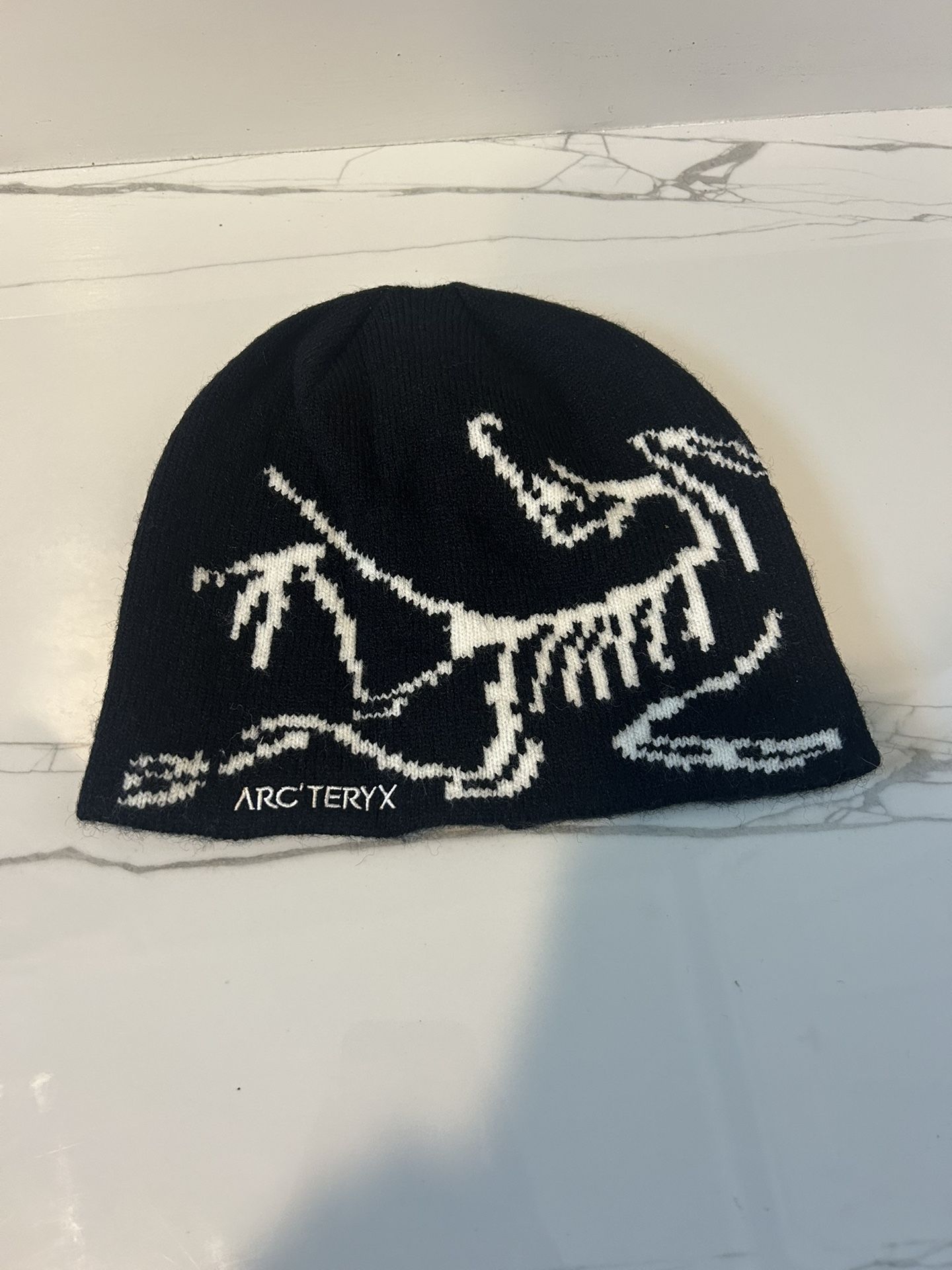 Arcteryx Beanie With Bags And Tags