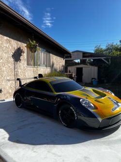Arrma Vendetta 3S BLX 1/10 RC Car w/ Custom Porsche GT Body & Remote