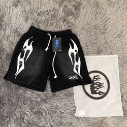 hellstar shorts 