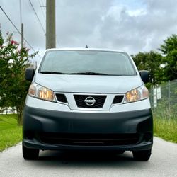 2015 Nissan Nv200