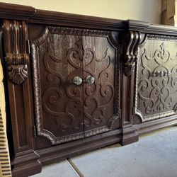 TV Stand Fine Cabinet