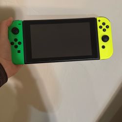Nintendo Switch Console 