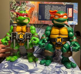 Mondo TMNT figures