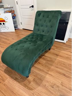 Velvet seat