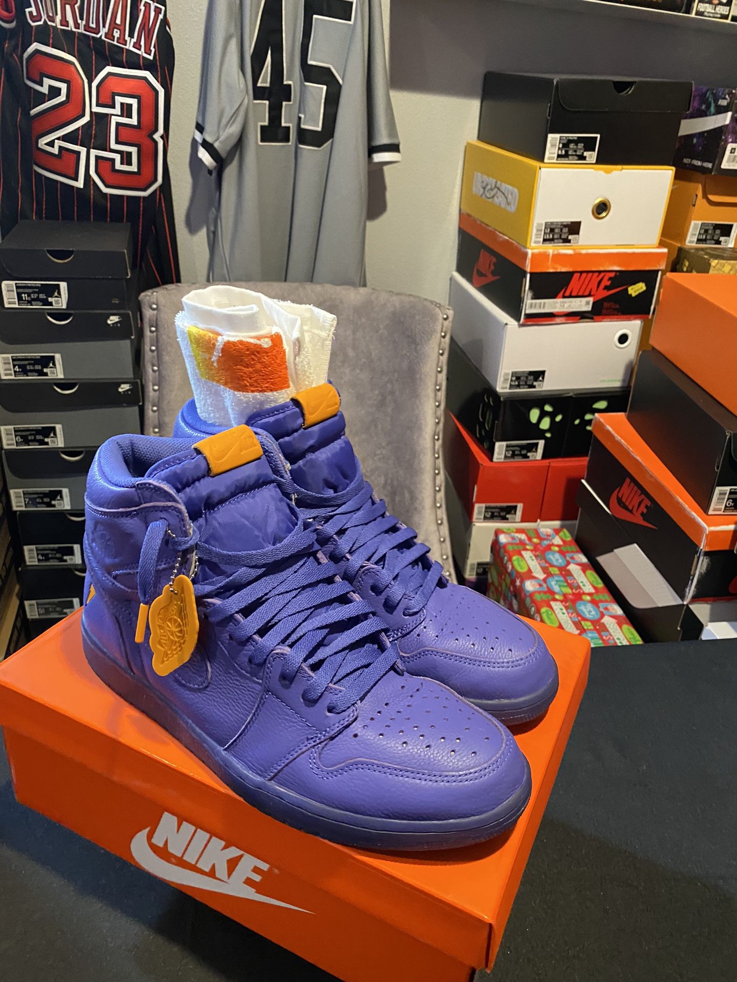 Jordan 1 Retro High Gatorade Rush Violet